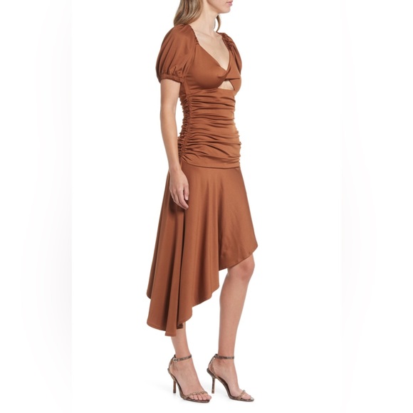 Maxine Puff Sleeve Twist Front Asymmetric Hem Dress - Picture 3 of 12
